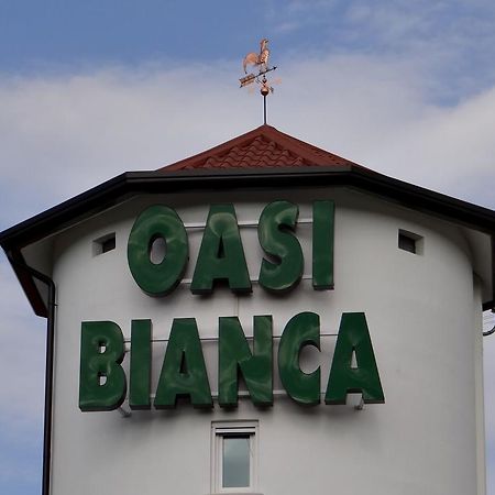 Oasi Bianca Hotel Pomposa Kültér fotó