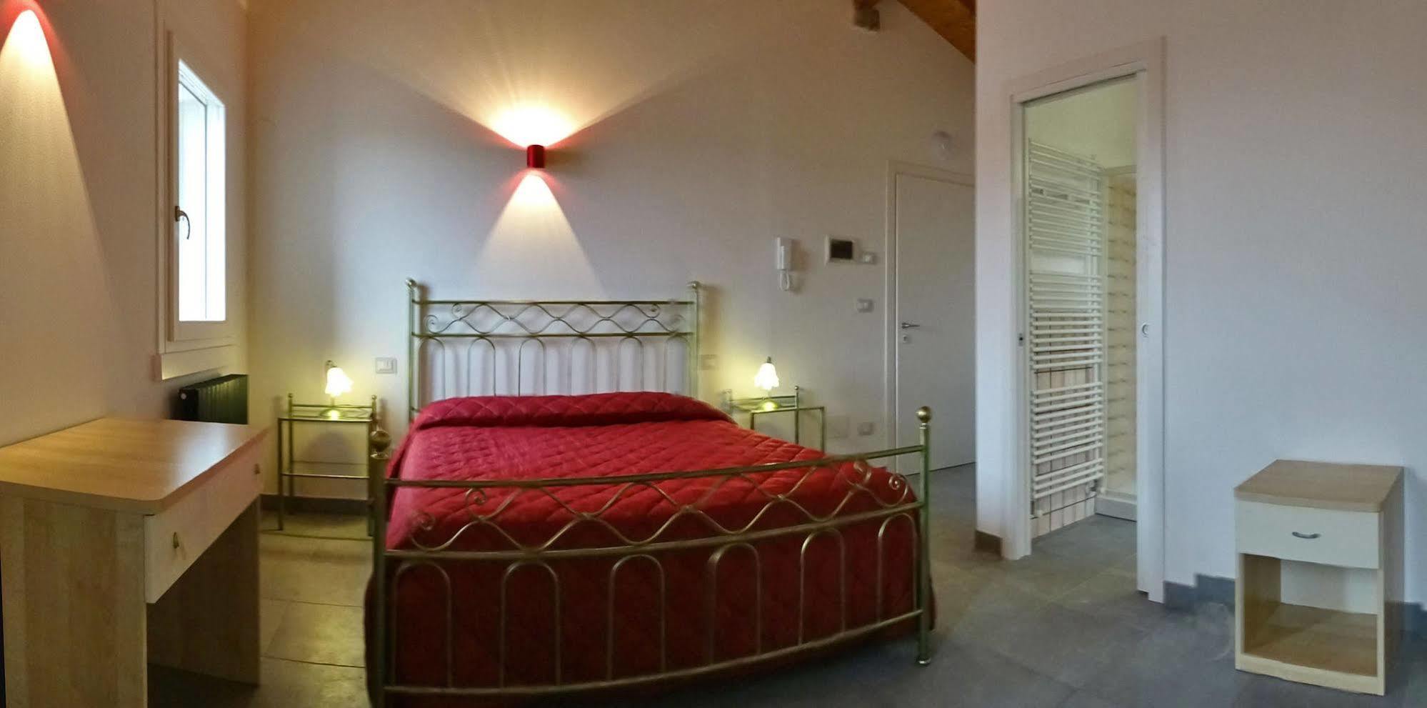 Oasi Bianca Hotel Pomposa Kültér fotó